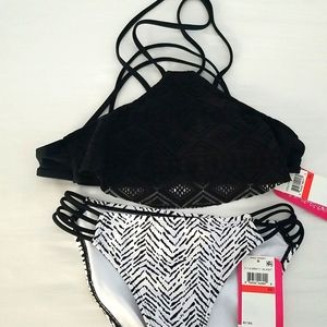 Hula Honey Black and White Bikini Set